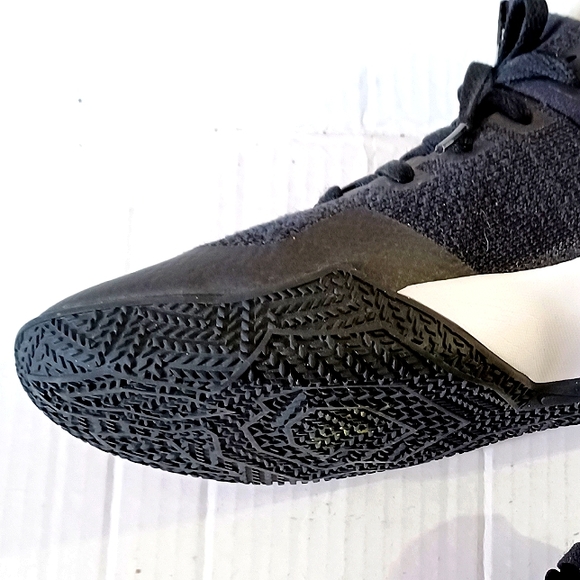 NIKE Zoom Shift 2 TB Mesh Lace-Up Low Top Sneakers NWOT - Picture 10 of 15